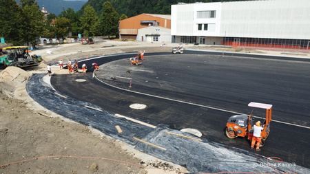 Nove zunanje športne površine med šolama (13)